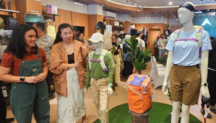 EIGER Buka Toko Pertama Khusus Women & Junior di Surabaya