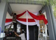 Sambut HUT ke-80 RI, ASN Surabaya Galakkan Pembagian Ribuan Bendera Merah Putih