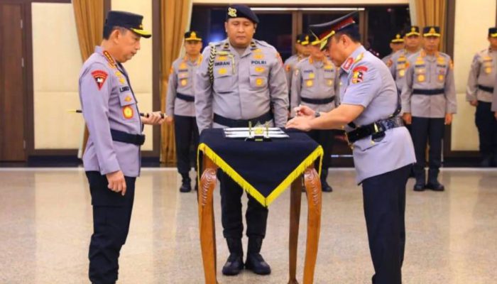 Kapolri Lantik Dedi Prasetyo Sebagai Wakapolri Baru