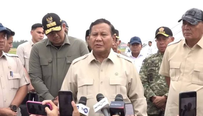 Presiden Prabowo Pastikan Stok Pangan Korban Bencana Sumatra Aman