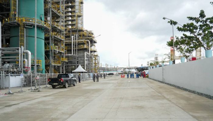 SIG Dukung Kilang Minyak Terbesar, Pasok 115.609 Ton Semen Proyek RDMP Balikpapan