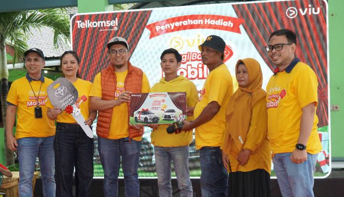 Kejutan dari Mantup: Tukang Instalasi Listrik di Lamongan Menang Undian Mobil Viu x Telkomsel