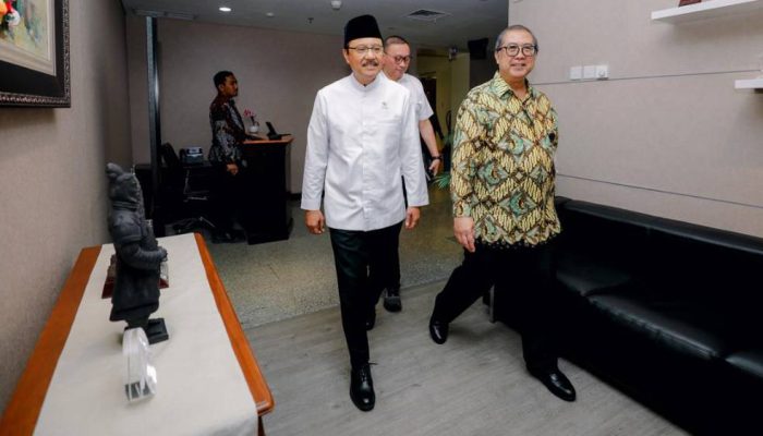 Datangi KPK, Gus Ipul Minta Pengawasan Ketat Program Sekolah Rakyat