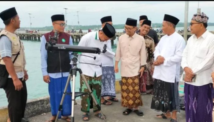 Dari 13 Titik Rukyat di Jatim, Hilal Hanya Terlihat di Lamongan
