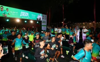 700 Pelari Jelajahi Jejak Sejarah Pendiri GP Ansor dalam Night Fun Run Banyuwangi