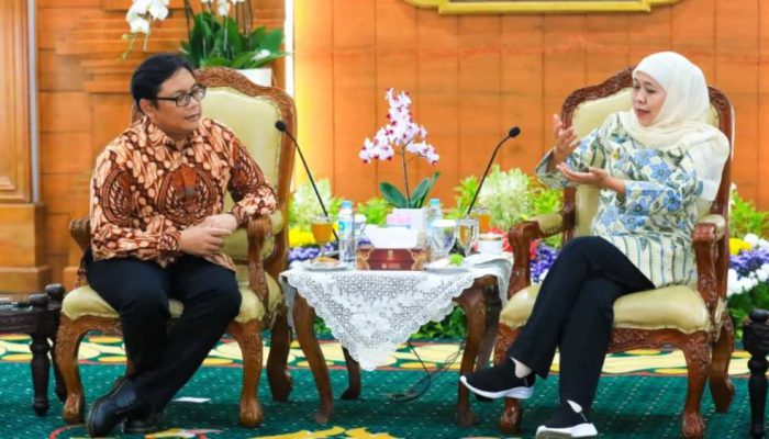 Perkuat Mitigasi Bencana, Khofifah Tekankan Peran Relawan hingga Pesantren