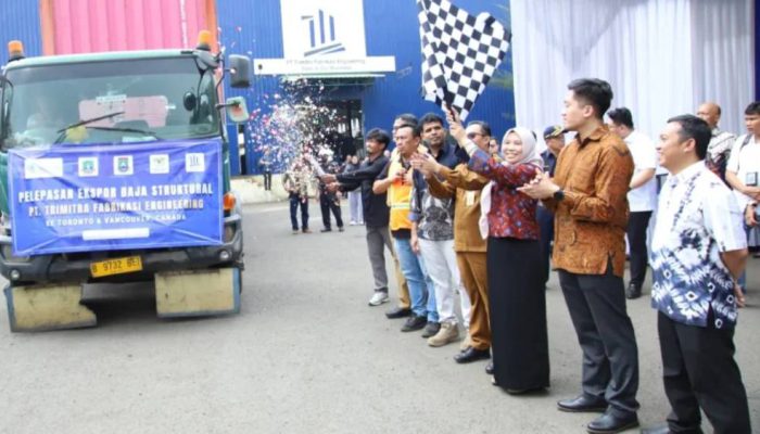 Kemendag Lepas Ekspor Baja Struktural ke Kanada Senilai Rp3,85 Miliar, Perkuat Hilirisasi Industri.
