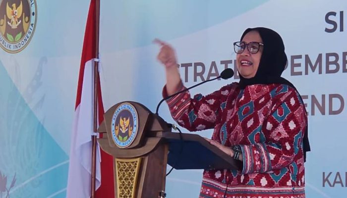Nanik S Deyang Mengundurkan Diri dari Kepala Badan Gizi Nasional
