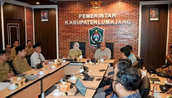 Pemkab Lumajang Mulai Tata Kabel Internet, Alun-Alun hingga Jalan PB Sudirman Jadi Prioritas