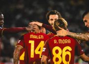 AS Roma Tampil Ganas, Fiorentina Ditekuk 4-0 Berkat Hat-trick Malen