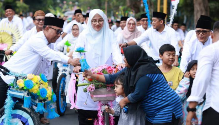 Peringati Maulid Nabi, Pawai Endhog-Endhogan Banyuwangi Diikuti Ribuan Warga