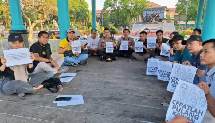 5 Wartawan Hilang Saat Liputan Anak Krakatau, Jurnalis Bondowoso Gelar Doa Bersama