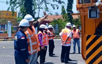 Terminal Petikemas Nilam Tambah Alat E-RTG Baru, Siap Operasi Oktober 2026