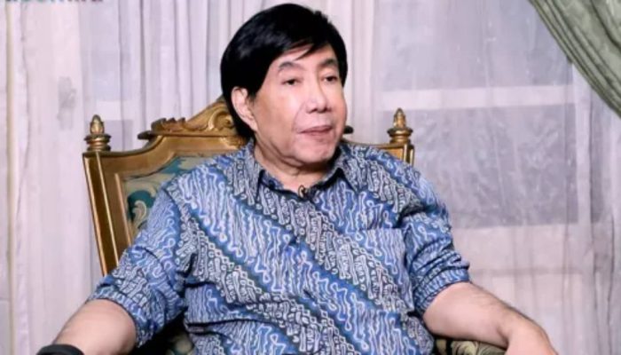 Kabar Duka: Guruh Soekarnoputra Meninggal Dunia, PDIP Kibarkan Bendera Setengah Tiang