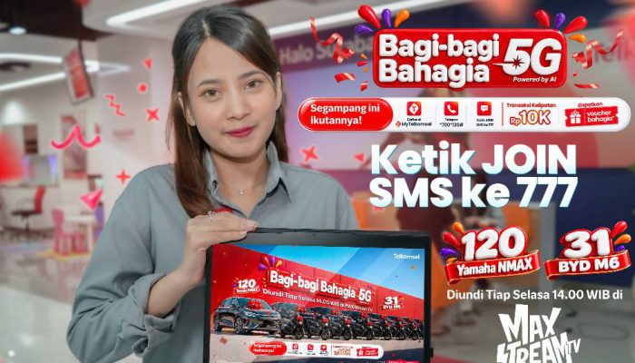 1. Telkomsel Apresiasi Pelanggan Lewat Bagi-Bagi Bahagia dan Promo Telkomsel POIN di Surabaya