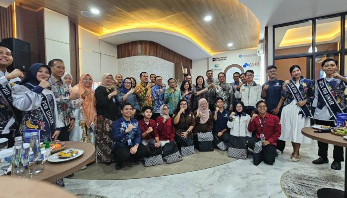 BRI Dukung Gerai CERDAS PeKA UNAIR, Ajak Mahasiswa Kenali Risiko Transaksi Digital
